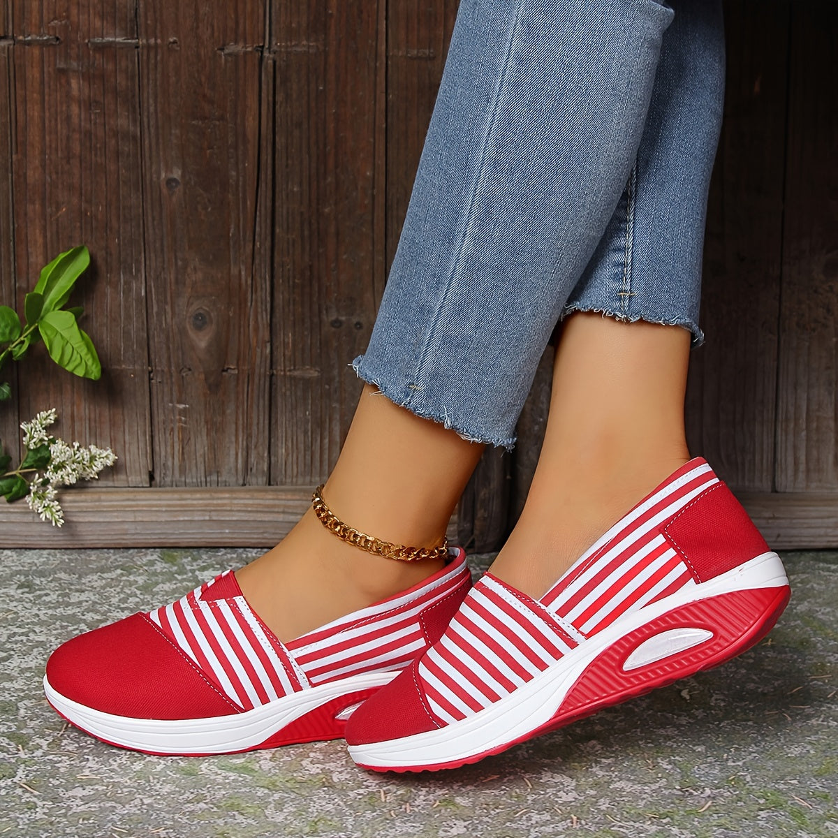 Hayden Lilli | Orthopedic Sneakers