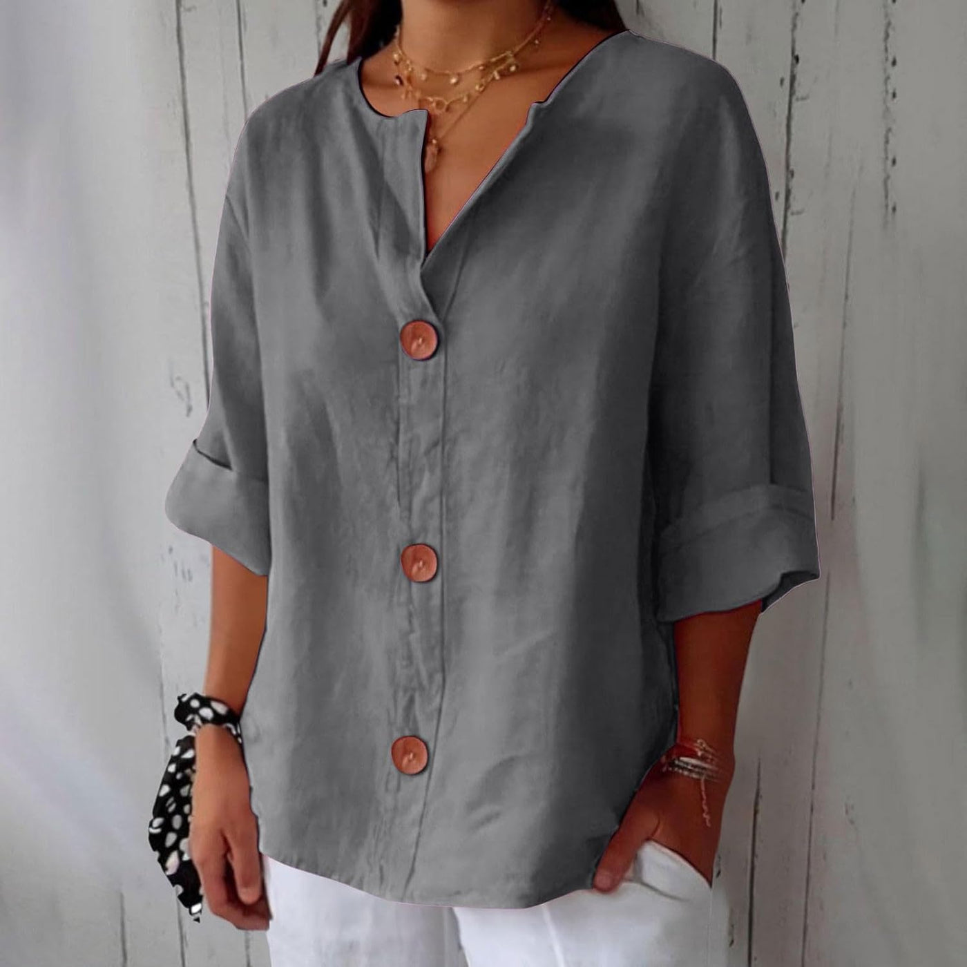 Hayden Zoja | Light and Loose-fitting summer blouse