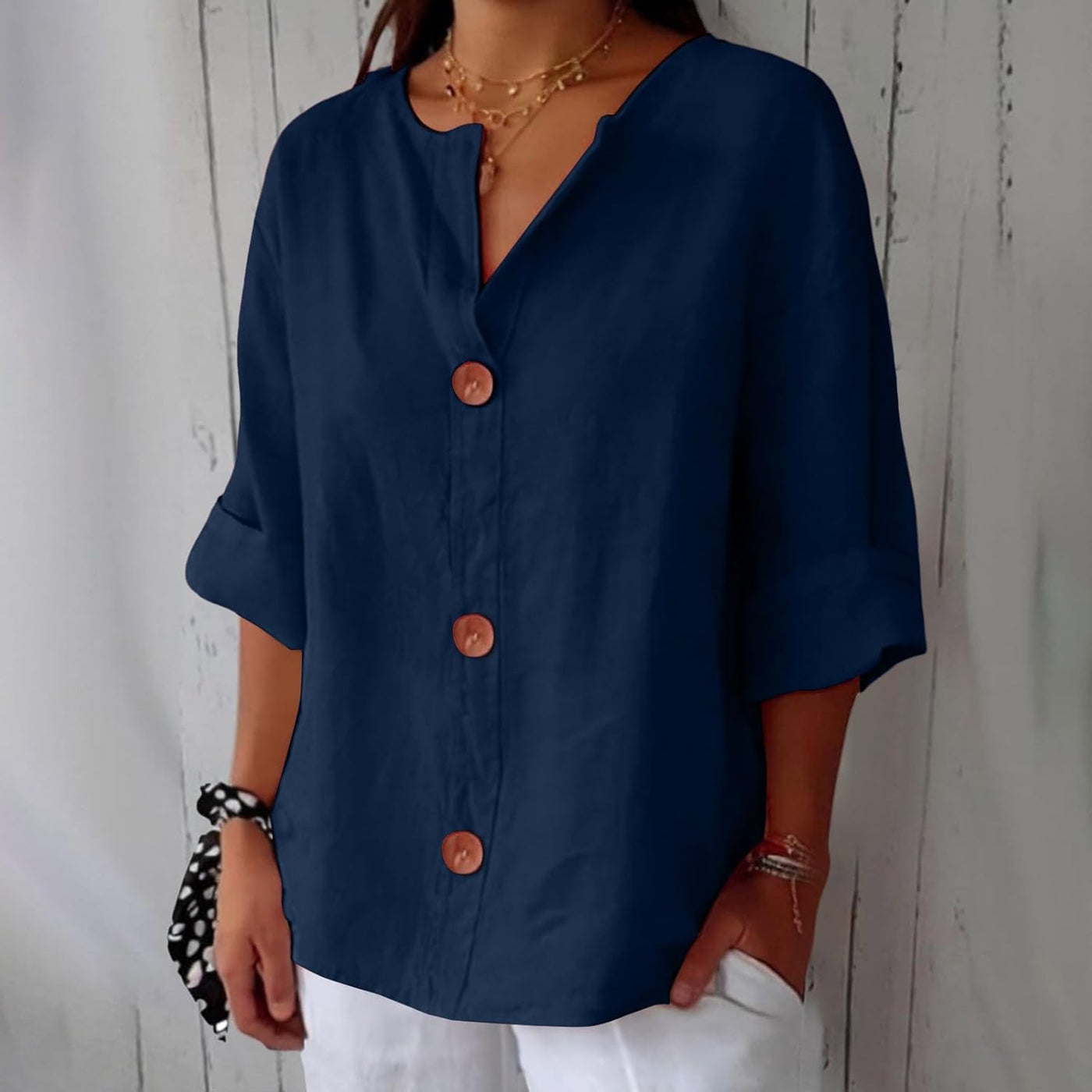Hayden Zoja | Light and Loose-fitting summer blouse