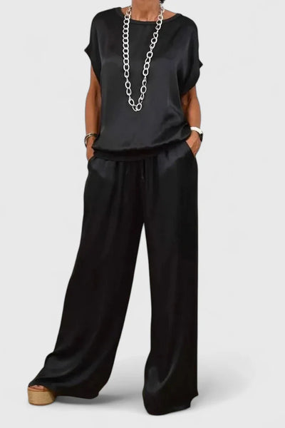 Hayden Kim | Comfortable Two-Piece Set