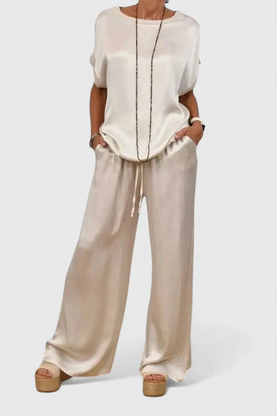 Hayden Kim | Comfortable Two-Piece Set