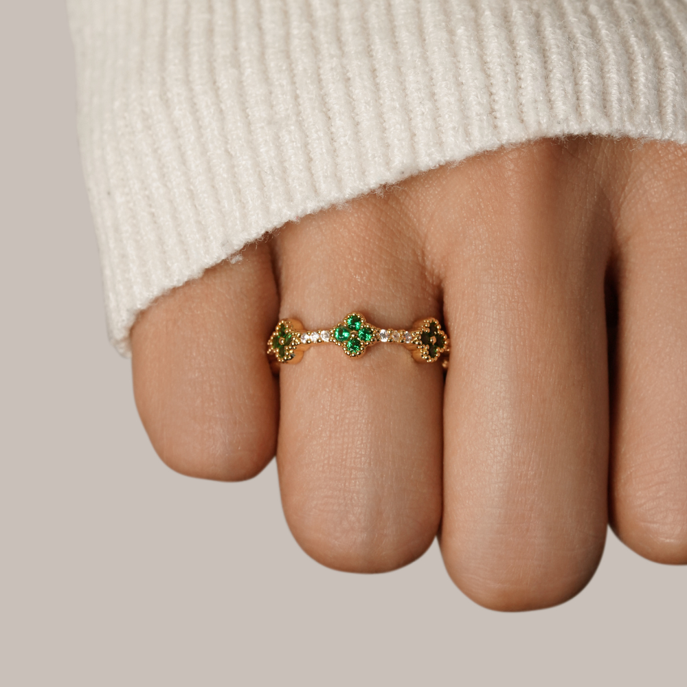 Hayden Lucky | Clover Crystal Ring