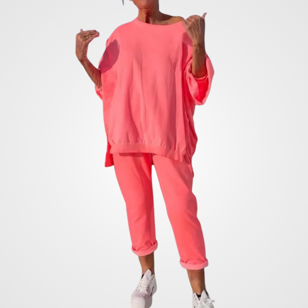 Hayden Tess | Two-piece set with top and trousers