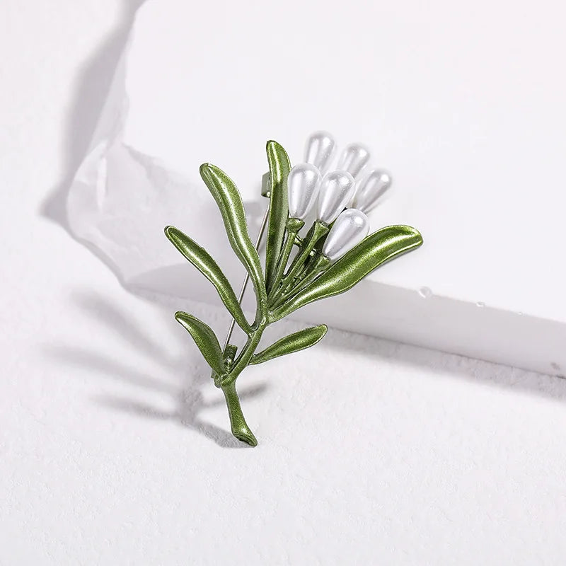 Hayden Flora | Women Vintage Floral Brooches