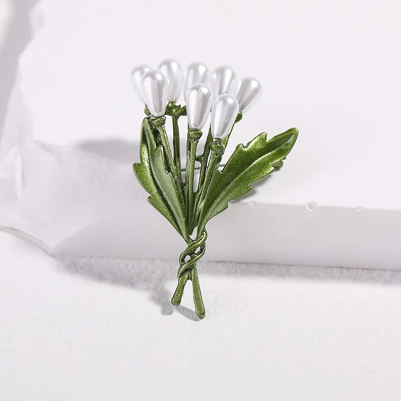 Hayden Flora | Women Vintage Floral Brooches