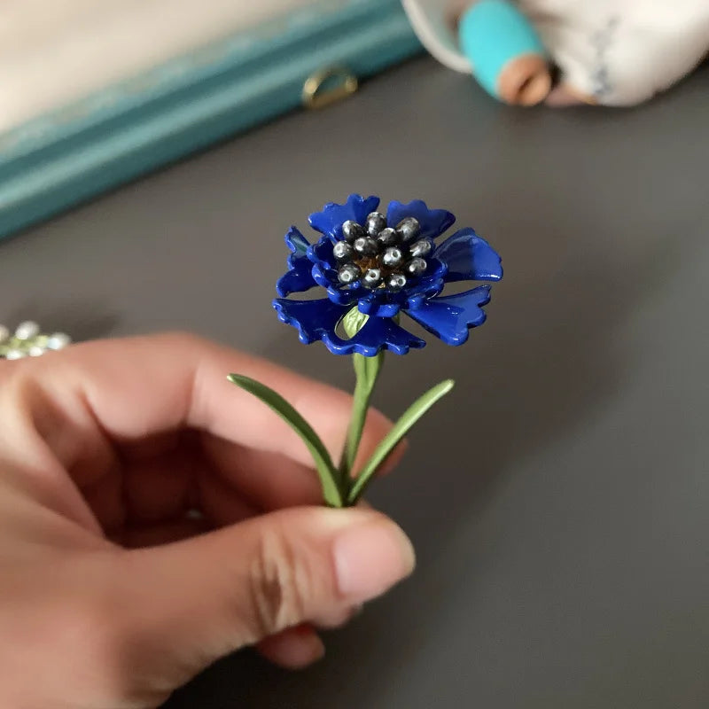 Hayden Flora | Women Vintage Floral Brooches