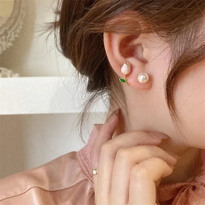Hayden Ena | Pearl Tulip Stud Earrings