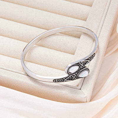 Hayden Agata | BOHO Waterdrop Stone Bracelet