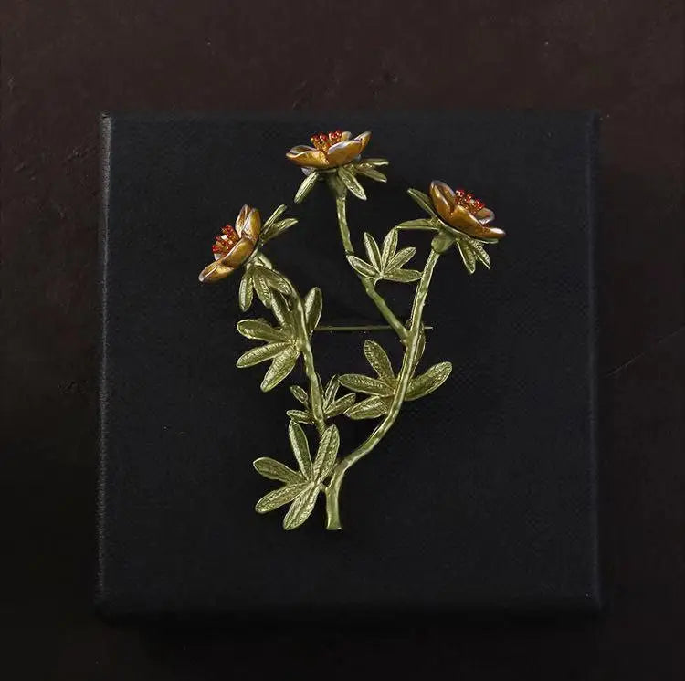 Hayden Flora | Women Vintage Floral Brooches