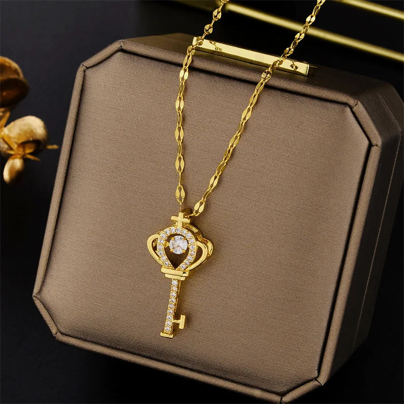 Hayden Luna | Luxury Zircon Crystal Key Necklace