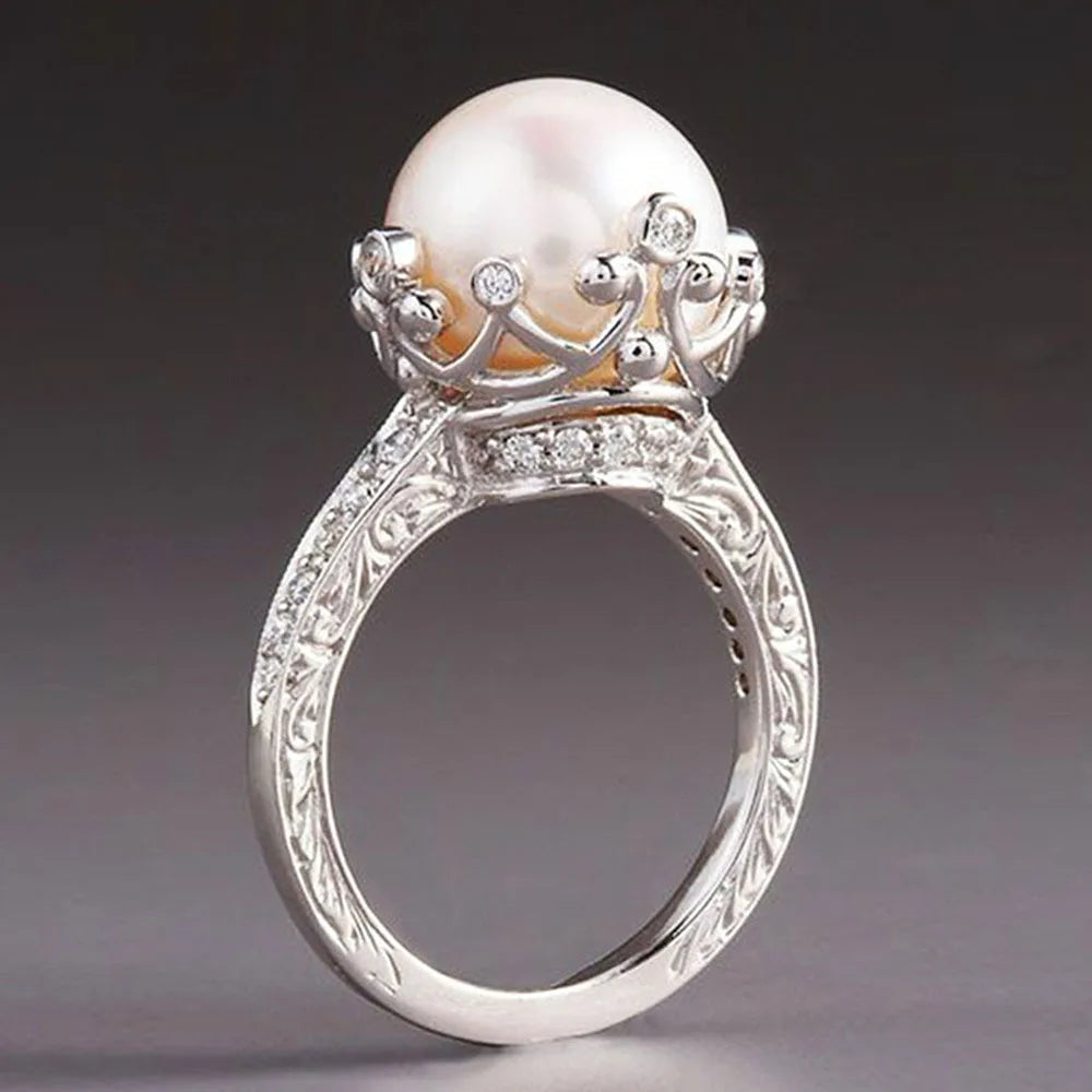Hayden Joel | Elegant Pearl Ring