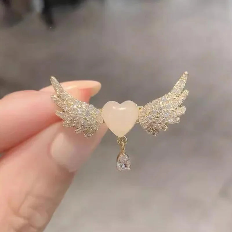 Hayden Floor | Vintage Floral Brooch