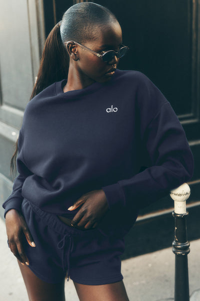 Accolade Crew Neck Pullover - Navy