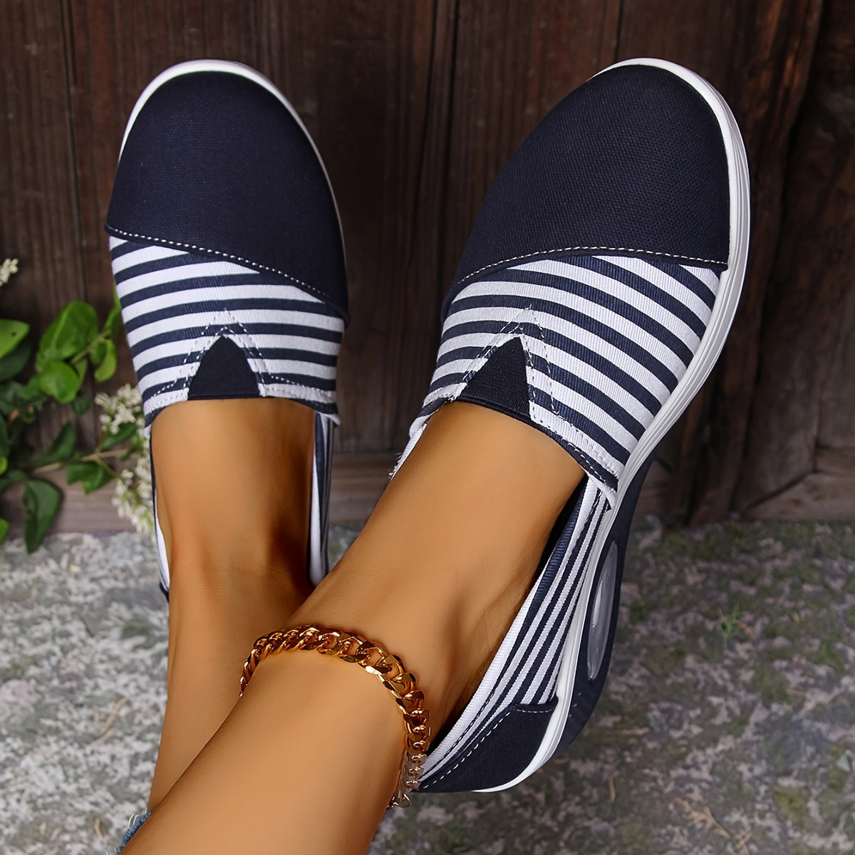 Hayden Lilli | Orthopedic Sneakers
