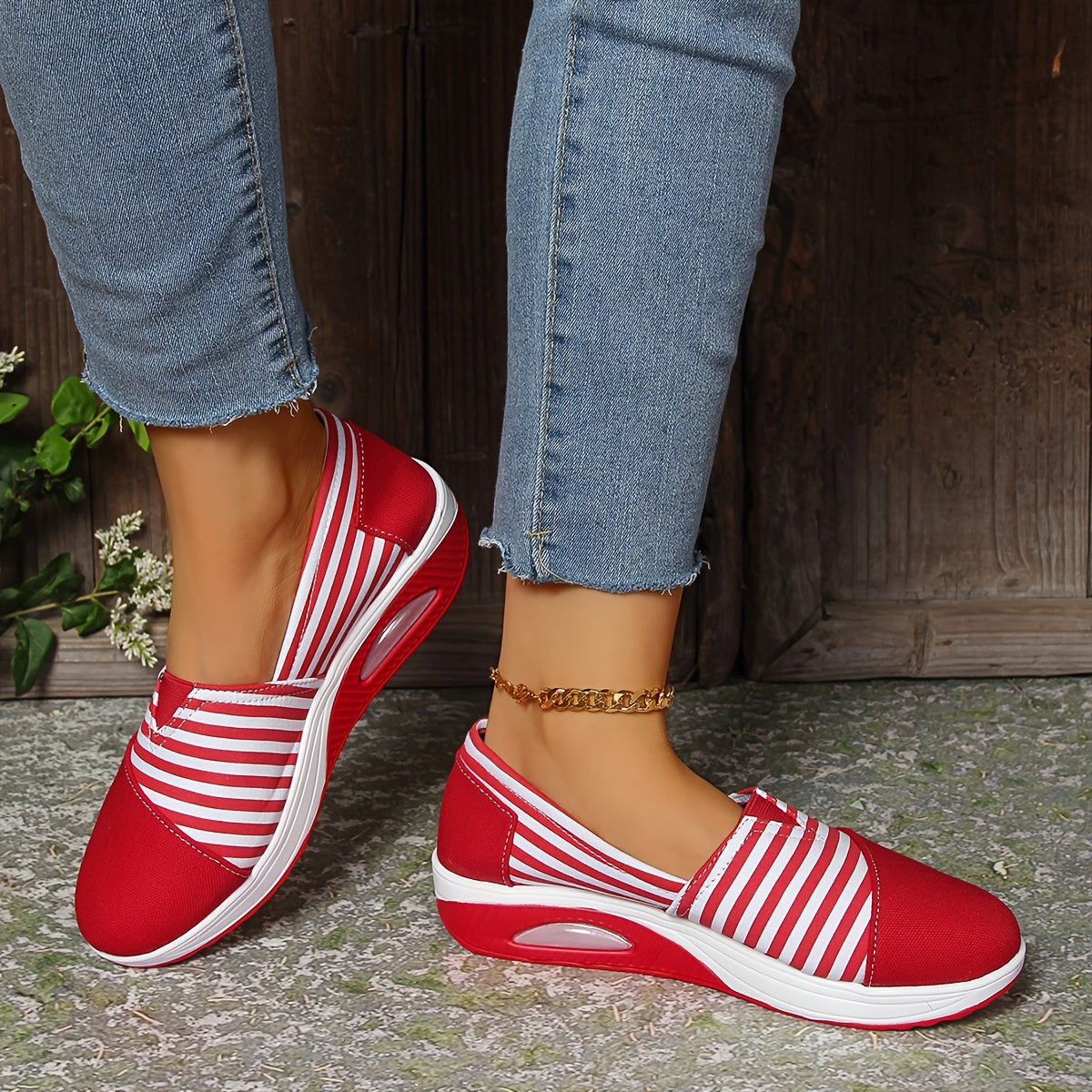 Hayden Lilli | Orthopedic Sneakers
