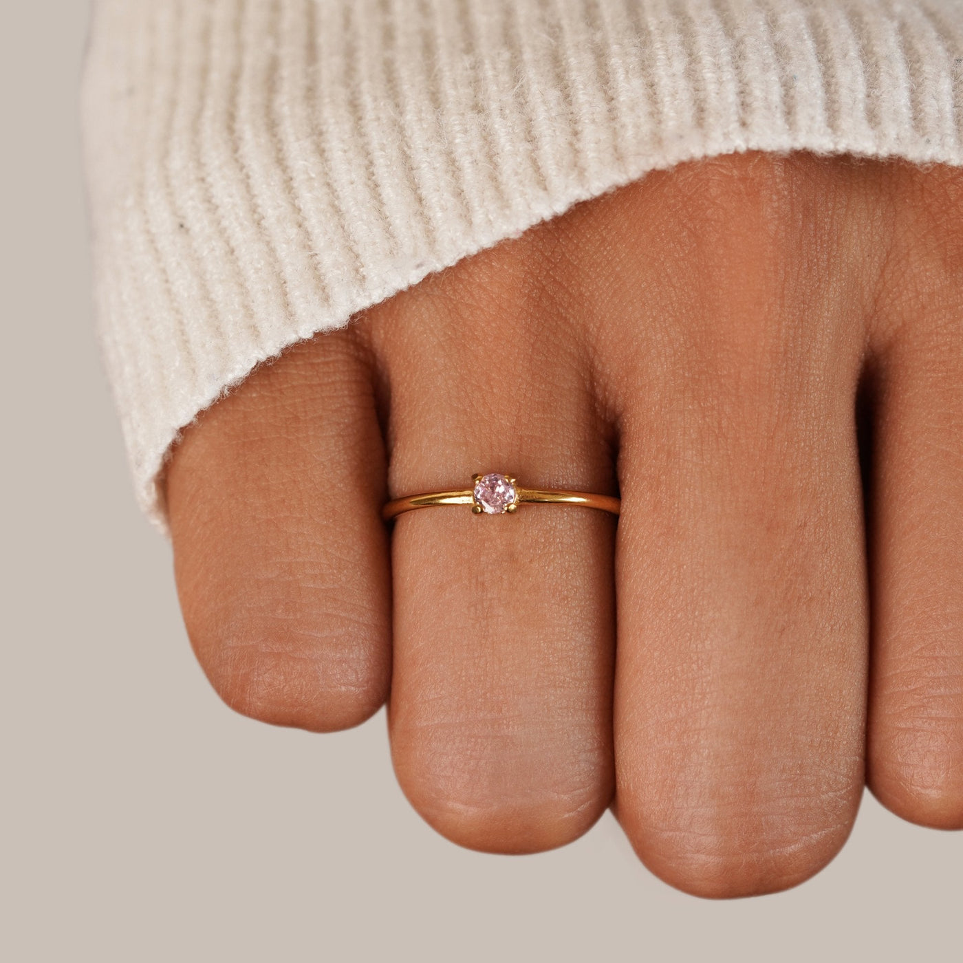 Hayden Daisy | Unique Birthstone Rings