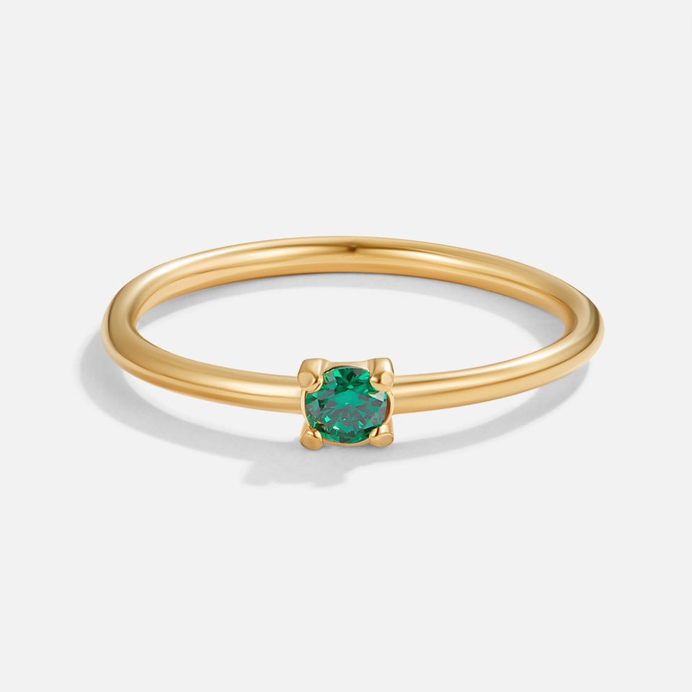 Hayden Daisy | Unique Birthstone Rings