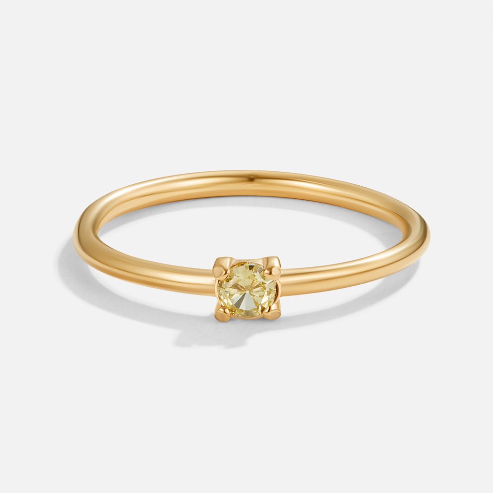 Hayden Daisy | Unique Birthstone Rings