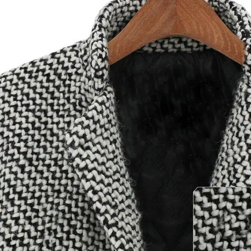 Hayden Vivi | Stylish Coat for Fall