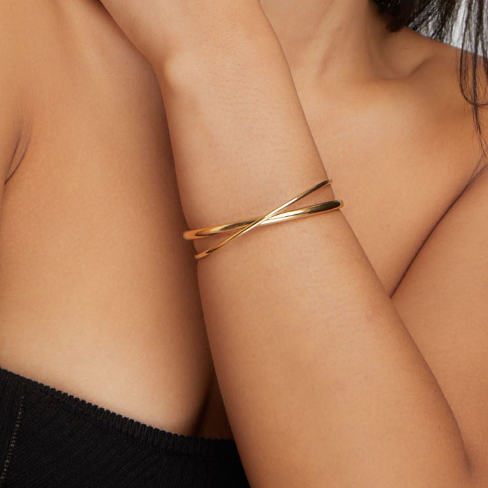 Hayden Eve | Golden Twist Bracelet