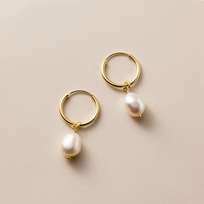 Hayden Molly | Freshwater Pearl Earrings