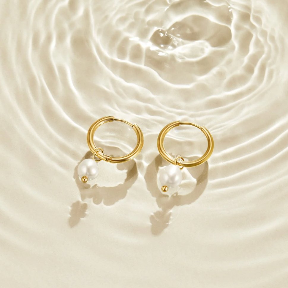 Hayden Molly | Freshwater Pearl Earrings
