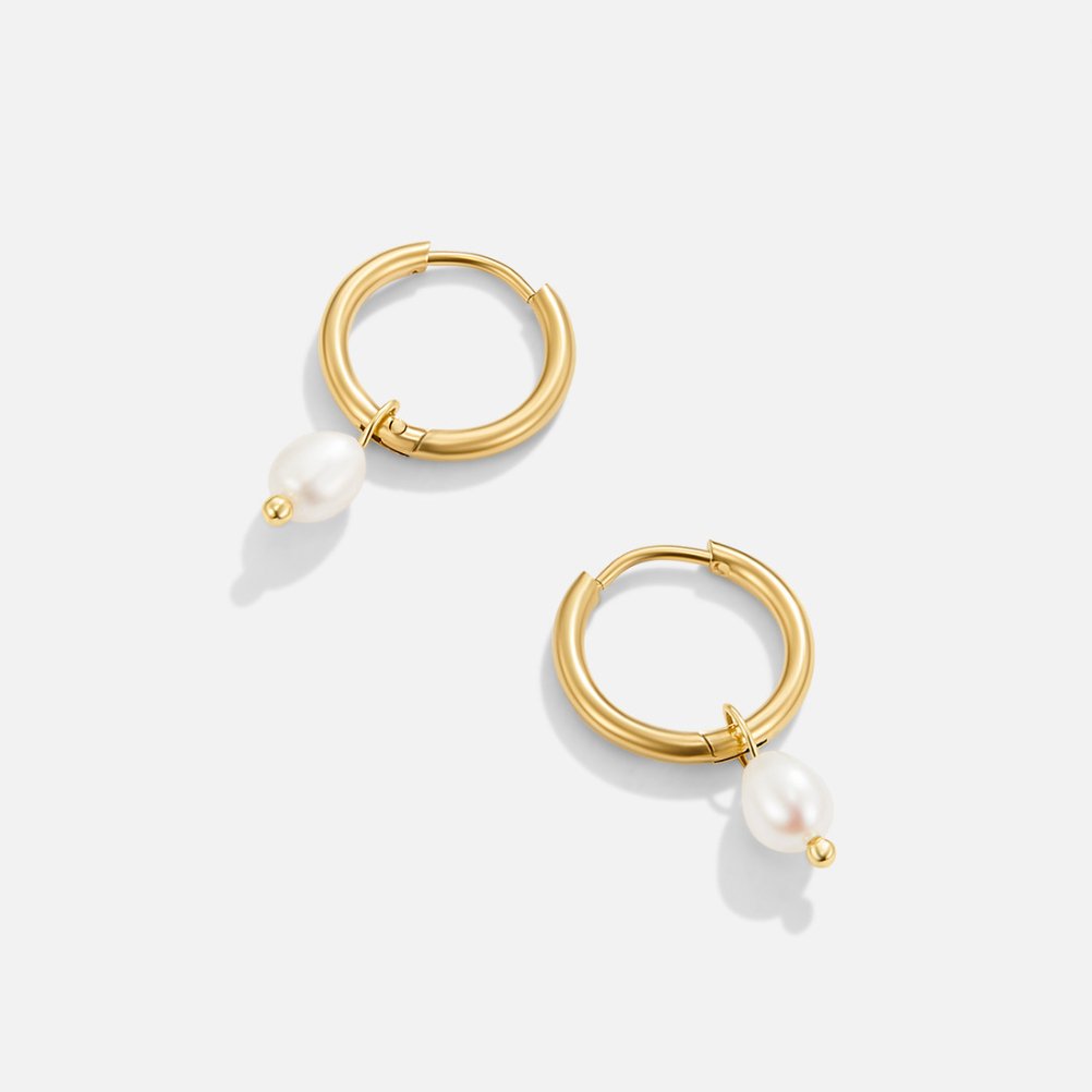 Hayden Molly | Freshwater Pearl Earrings