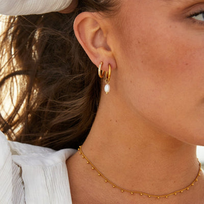 Hayden Molly | Freshwater Pearl Earrings