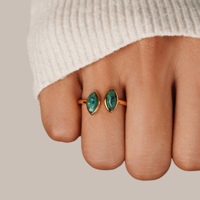 Hayden Chrystal | Luxury Green Wrap Ring