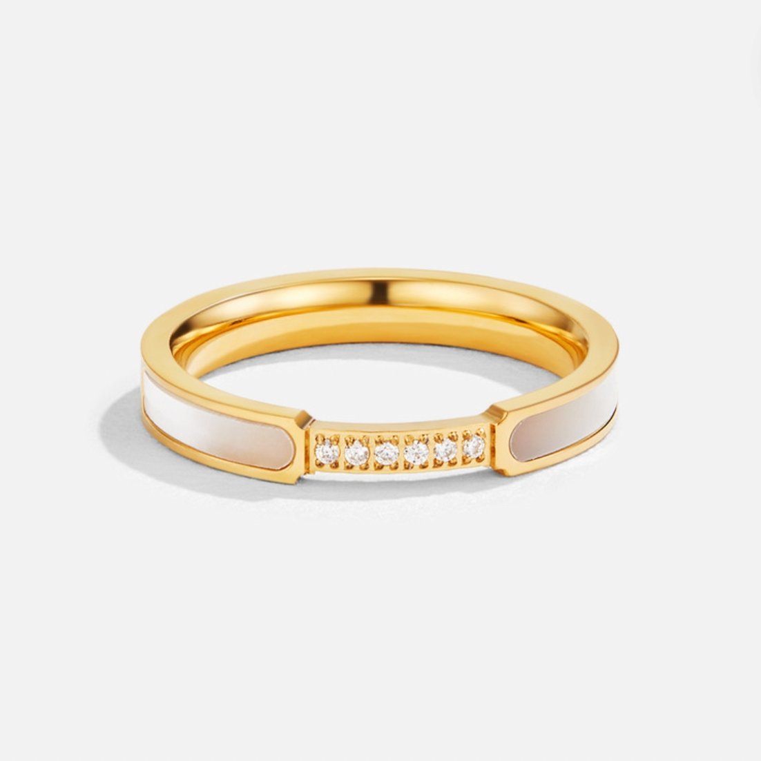 Hayden Unity | Pearl & Crystal Ring