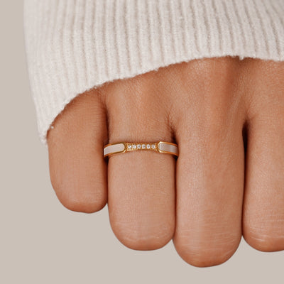 Hayden Unity | Pearl & Crystal Ring
