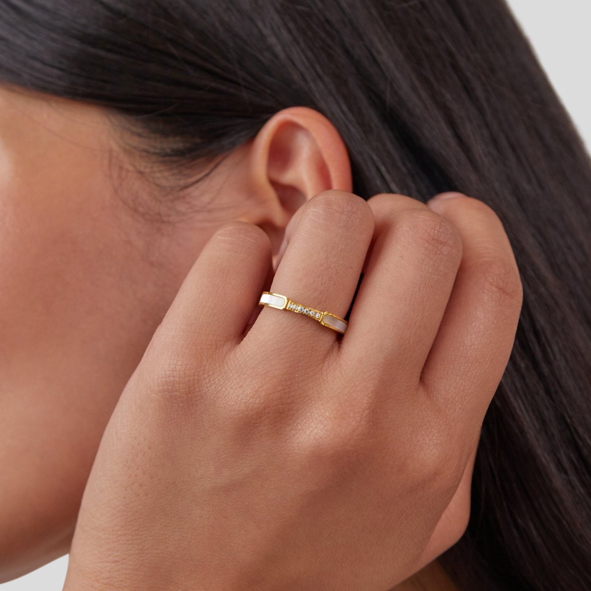 Hayden Unity | Pearl & Crystal Ring