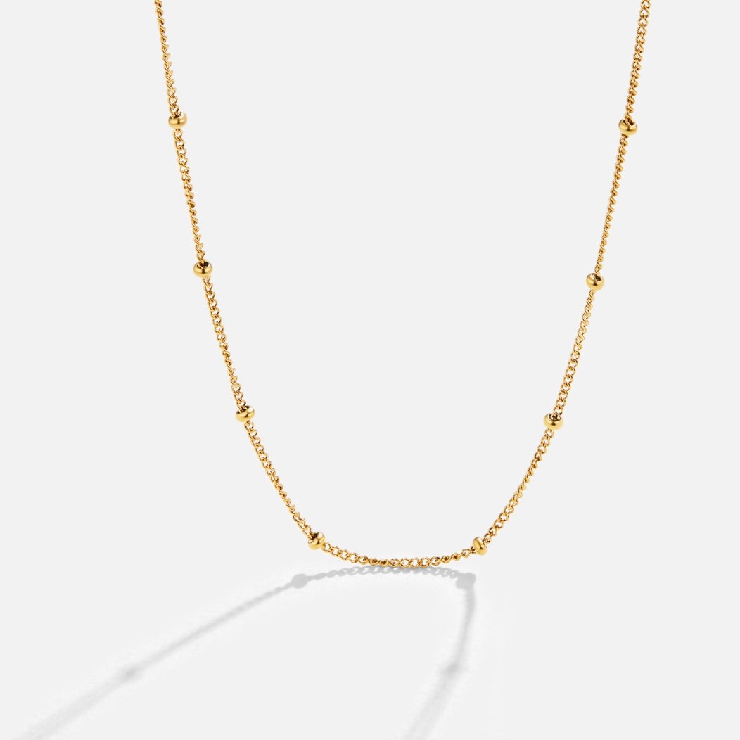 Hayden Niyah | Chic Gold Necklace