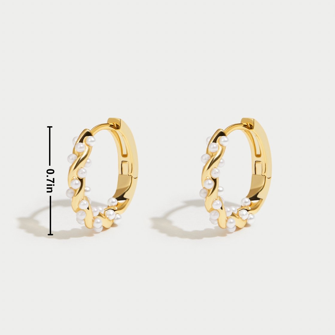 Hayden Blaire | Vale Pearl Hoop Earrings